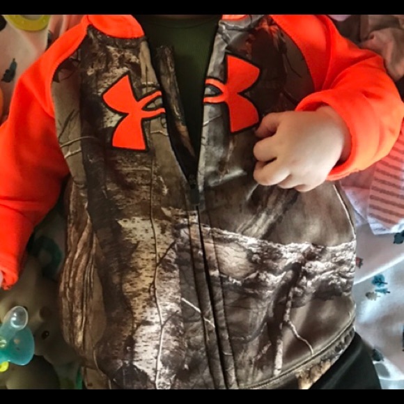 Under Armour matching set - Picture 7 of 7